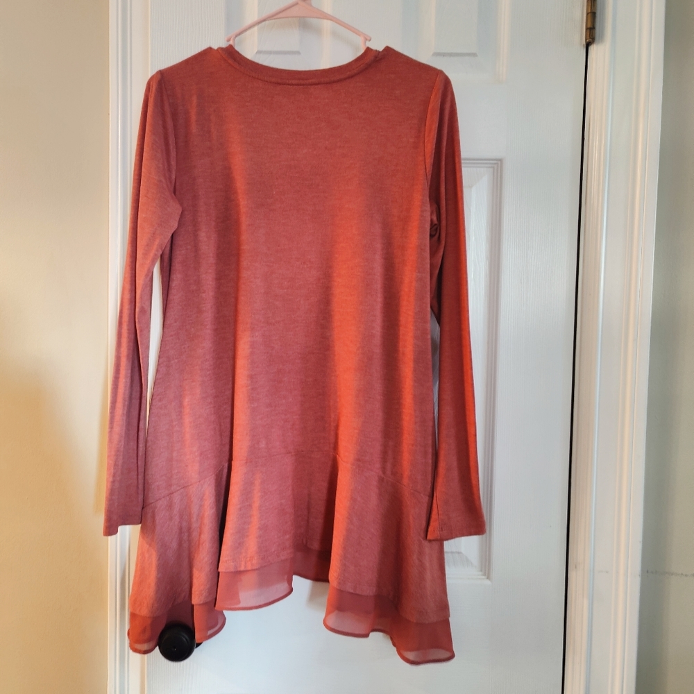 LOGO lounge by Lori Goldstein Tunic Top Long Sleeves. Small. - Picture 3 of 12